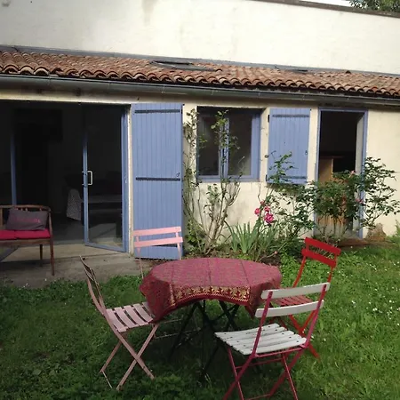 Ilot De Verdure En Plein Centre Hébergement de vacances